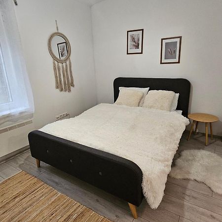 Studio Apartment Gigi Zagreb Exterior foto